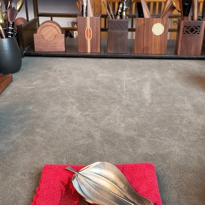 复活节肯定会坎坎坷坷风格好