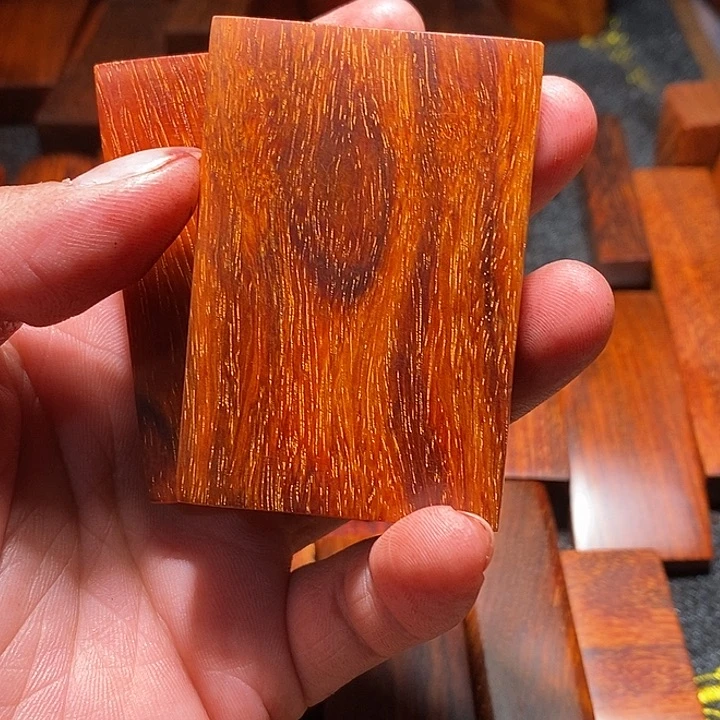 C*.印度小叶檀香紫檀假一赔万