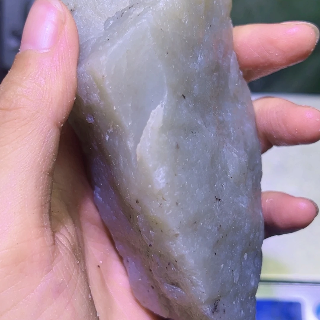 和田玉未镶嵌珠宝半成品