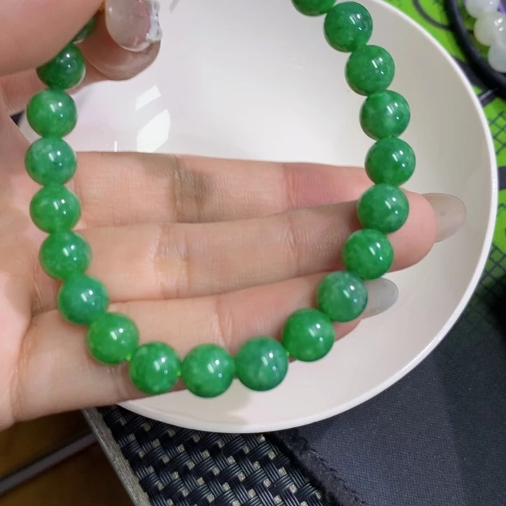 星***海翡翠散珠天然缅甸翡翠卡8左右