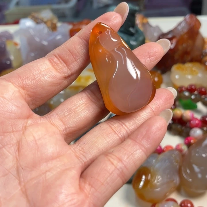 玛瑙/玉髓未镶嵌吊坠(不含链)