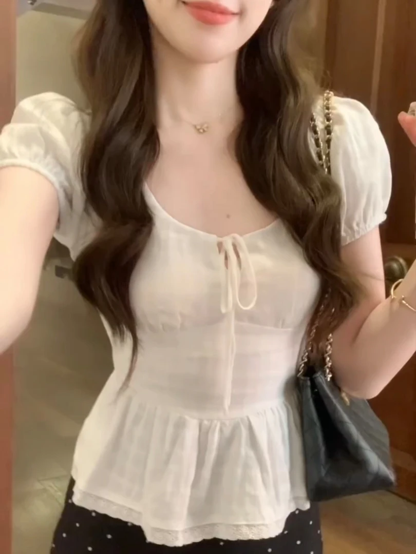 韩系方领短袖t恤女夏季小个子甜美风泡泡袖小衫独特漂亮短款上衣