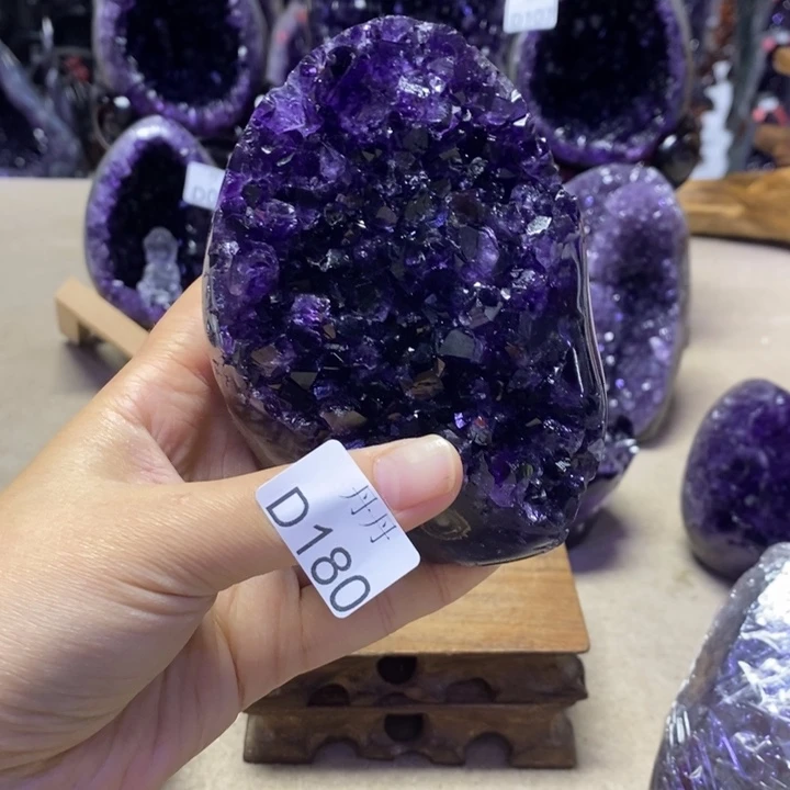 未镶嵌大型摆件（非配饰）水晶