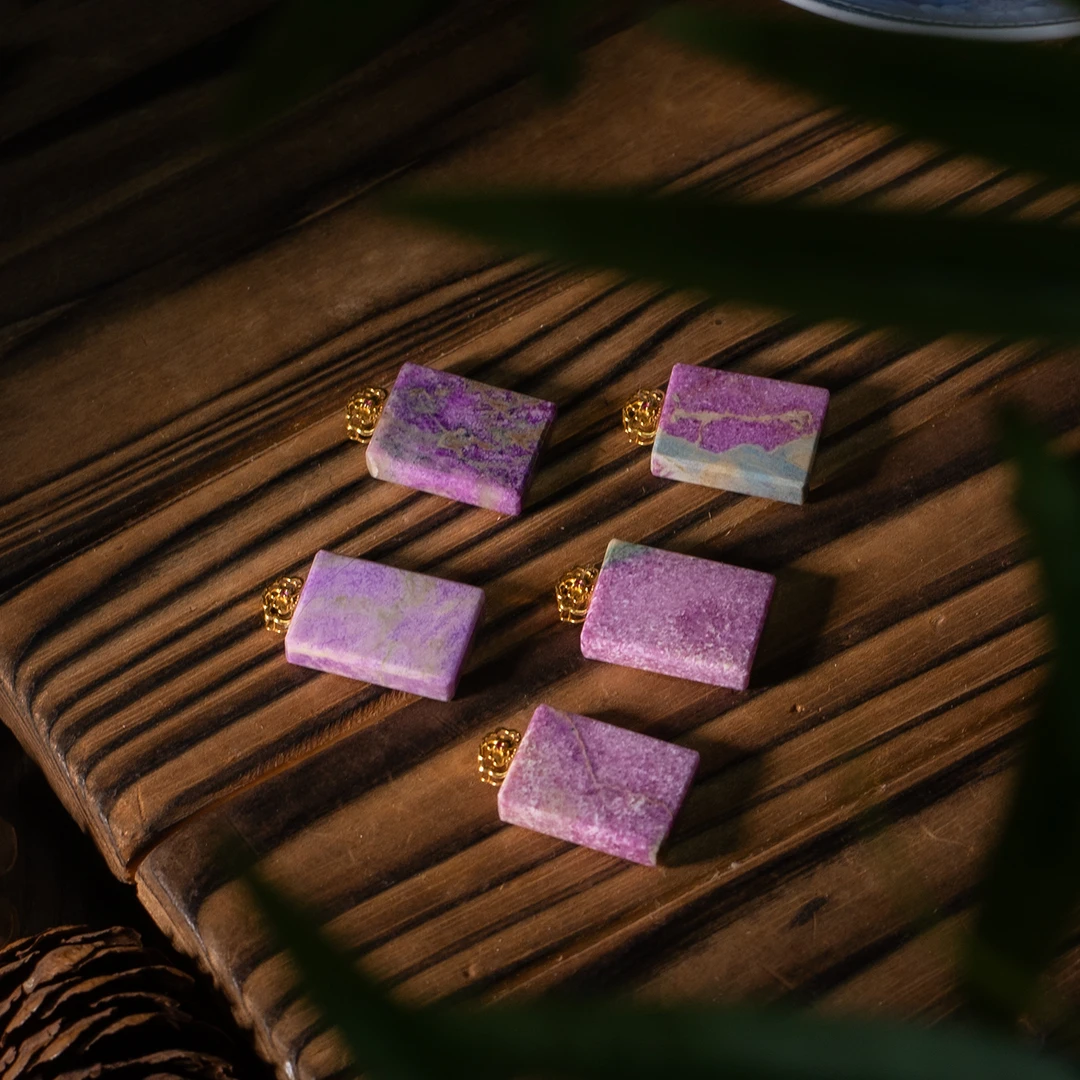 世间臻宝-云霞丨18K金樱花舒俱来吊坠/多样性发/发一件/P6422/15