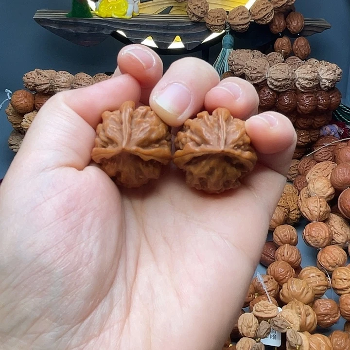 文玩核桃吊坠三楞手捻