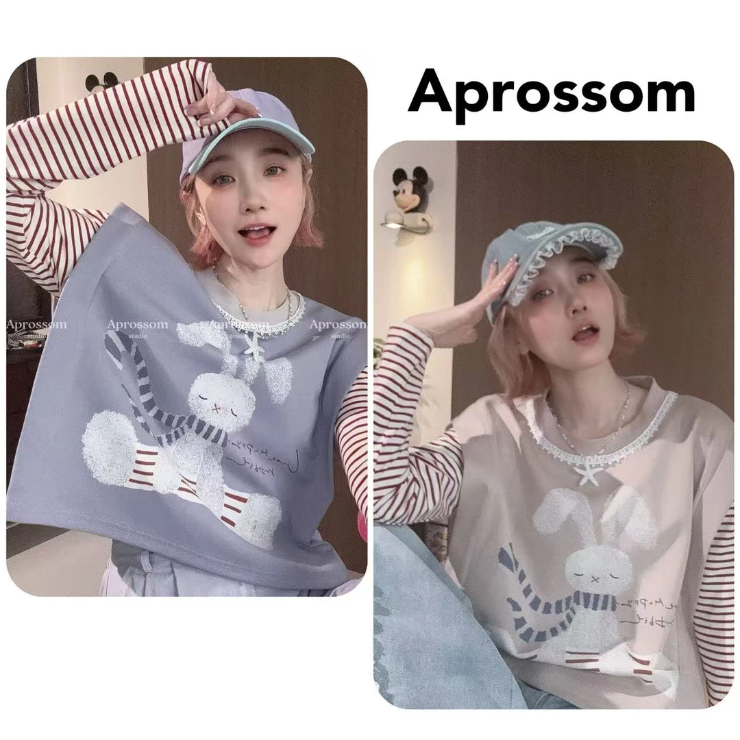 Apr.【睡眠兔】假两件条纹拼接宽松圆领休闲数码印卡通T恤女25ST305