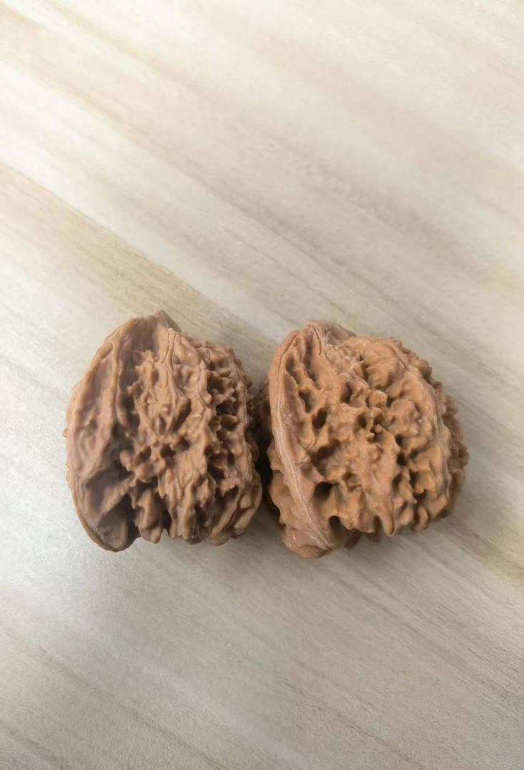 146 文玩满天星核桃