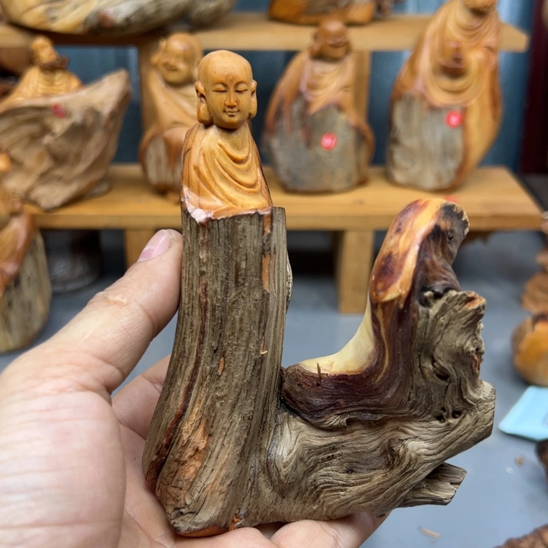 陈***洋木崖柏木摆件手把件