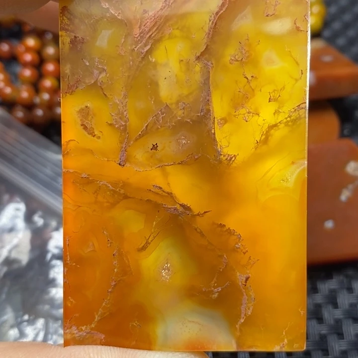 玛瑙/玉髓颈饰未镶嵌逸*