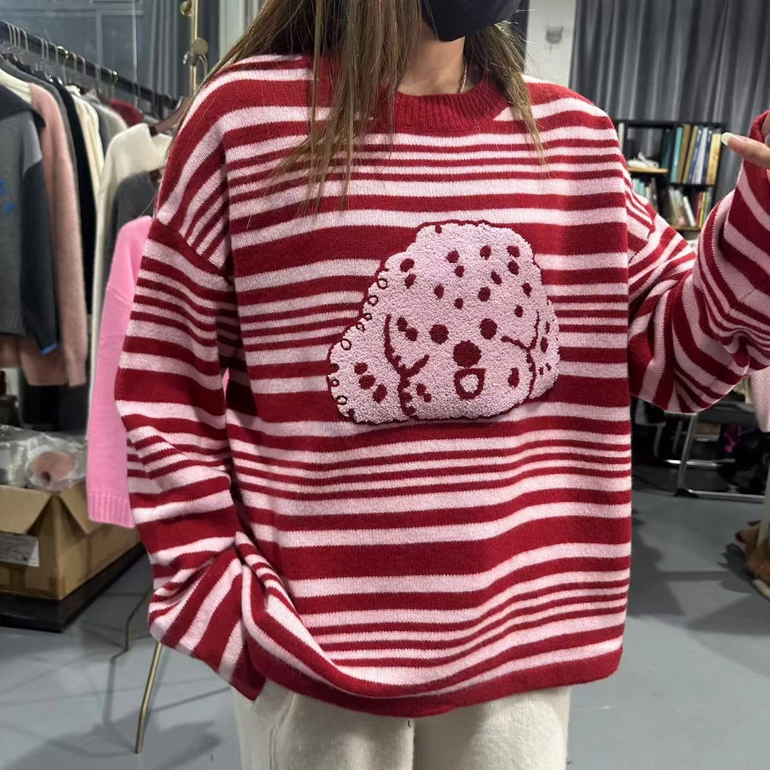 2024秋冬新款【炸总精选】纯山羊绒圆领小狗套头Y10582