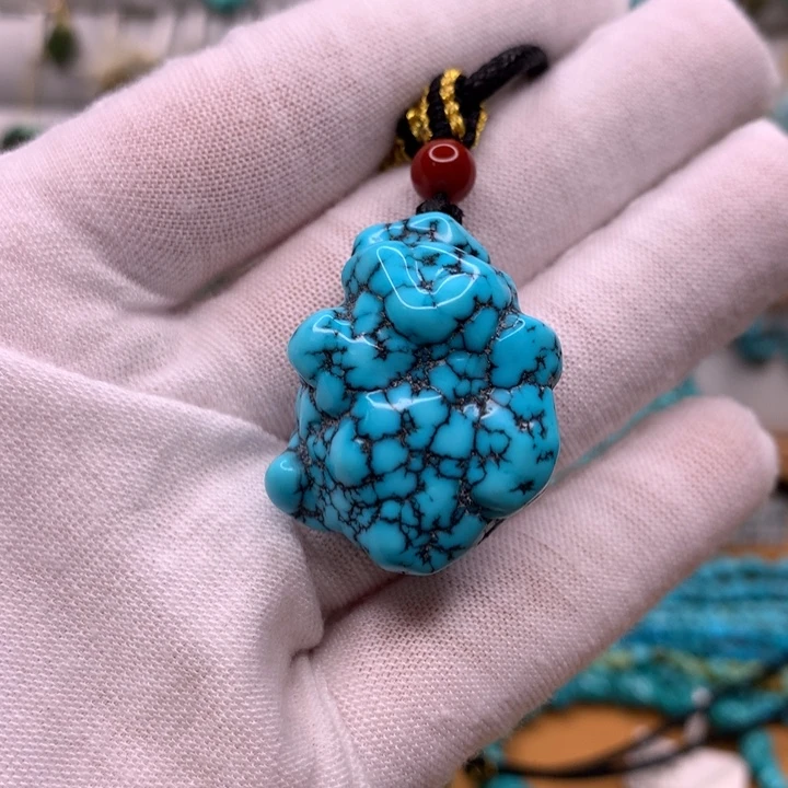 绿松石未镶嵌原矿