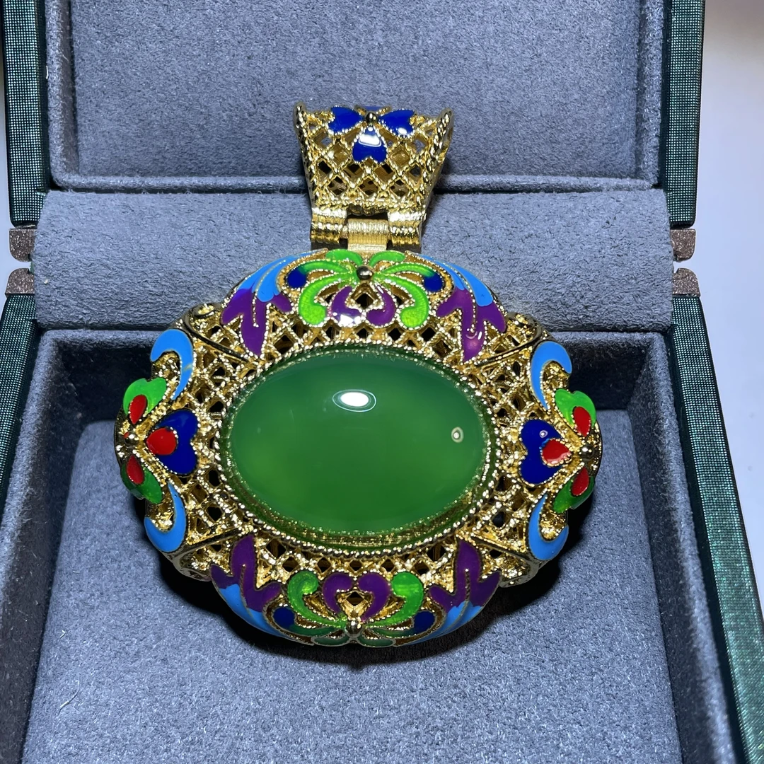 缅料绿色蛋面吊坠A-23