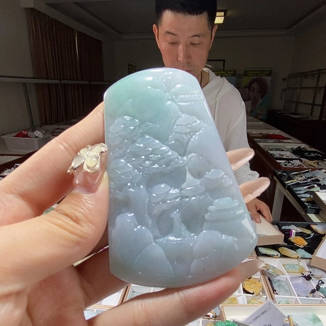 翡翠未镶嵌颈饰翡翠