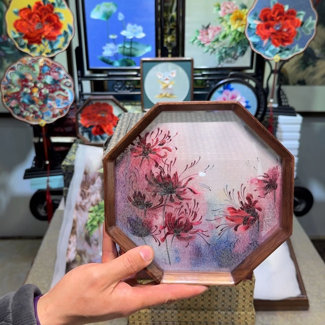 刺绣刺绣工艺精湛