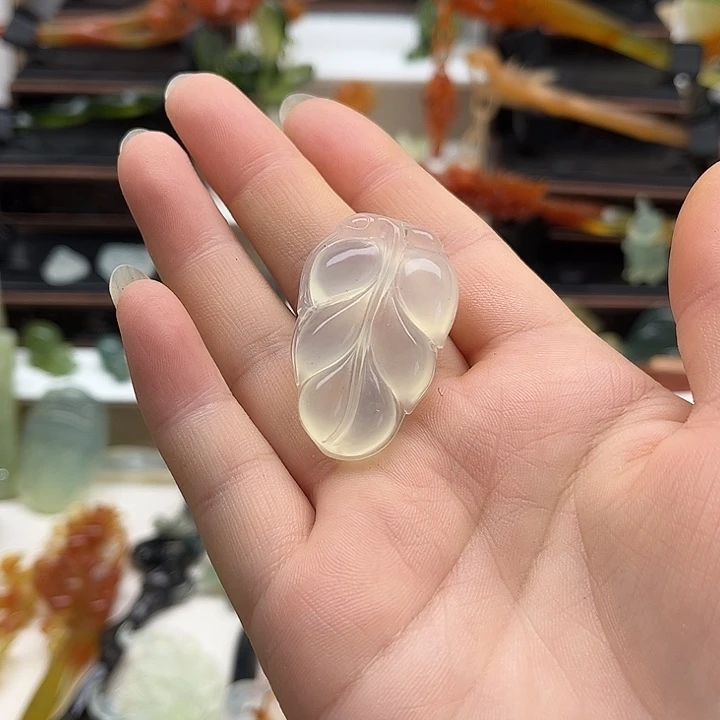蛇纹石玉未镶嵌岫玉挂坠