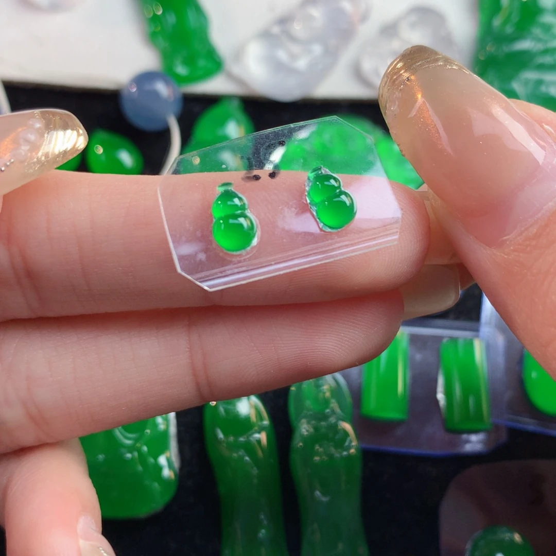 翡翠裸石6.23/4.15/3