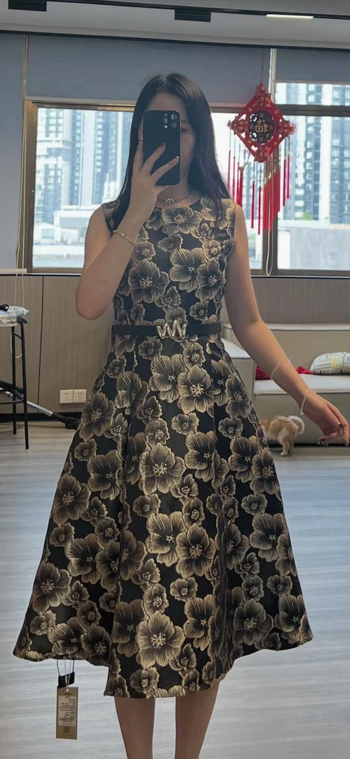 无袖法式长裙高腰显瘦夏季长款时尚收腰印花连衣裙