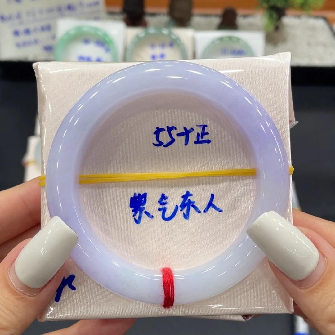 未镶嵌手镯翡翠缅甸翡翠手镯