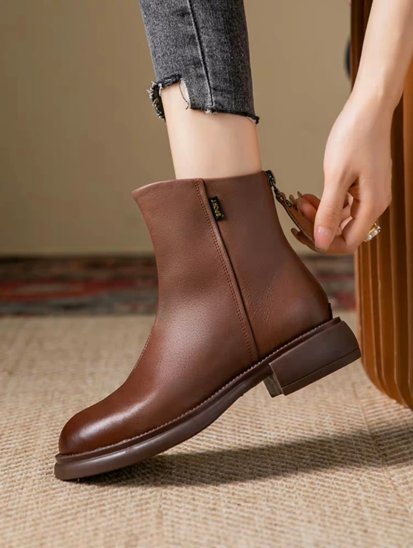 马丁靴女软皮2024年秋冬新款英伦风平底复古软皮后拉链切尔西短靴
