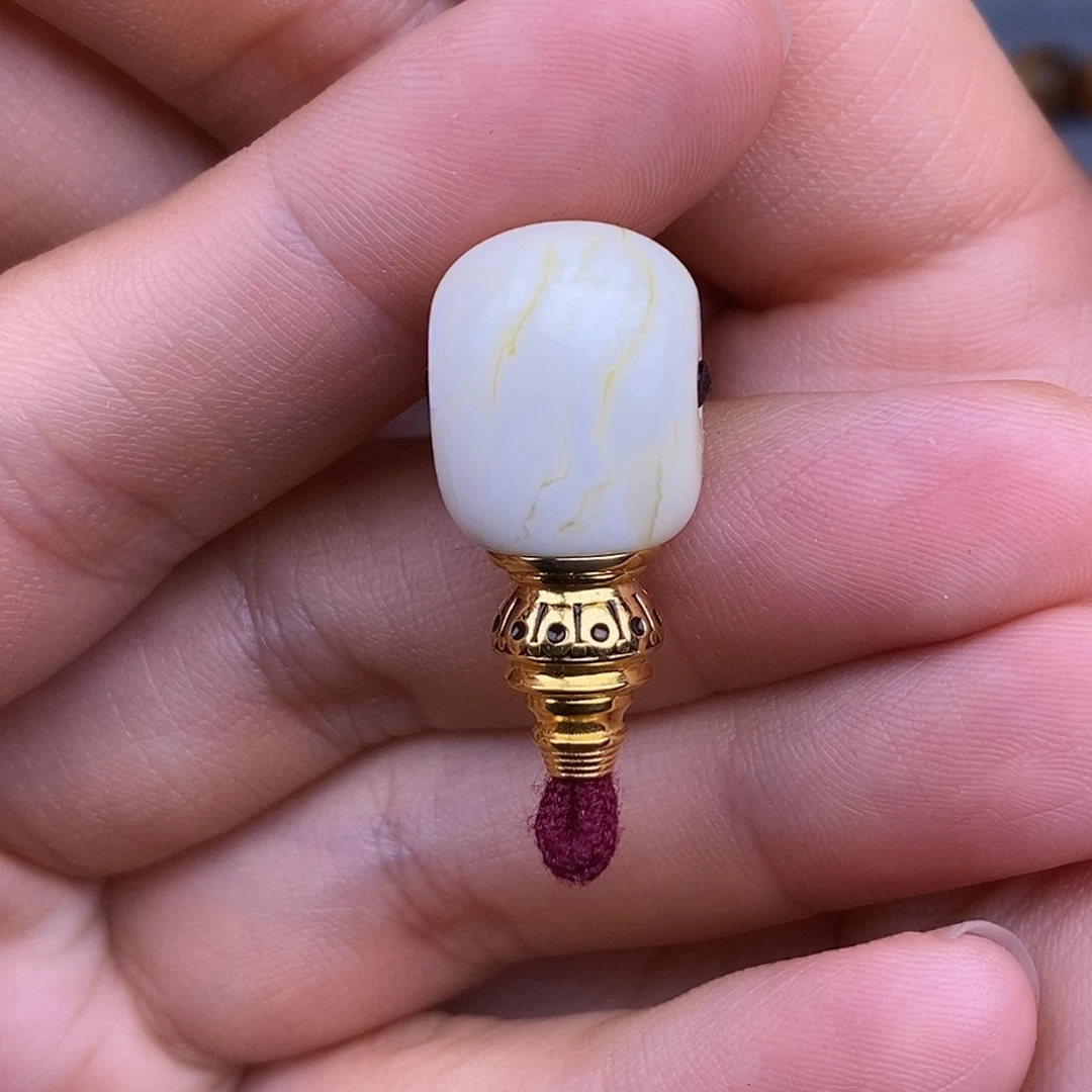 18K金镶嵌琥珀裸石爱**头13mm 蜜蜡三通