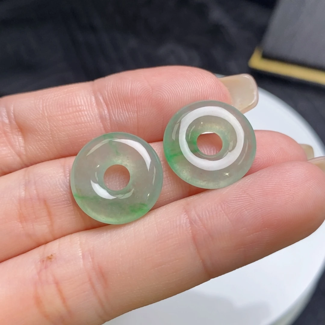 未镶嵌翡翠耳饰甜甜圈