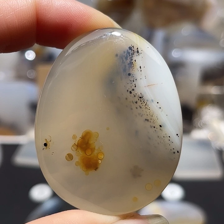 未镶嵌颈饰玛瑙/玉髓