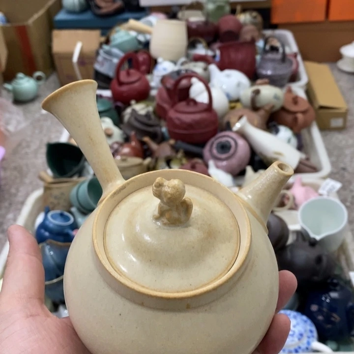 陶瓷艺术品及陶瓷壶壶