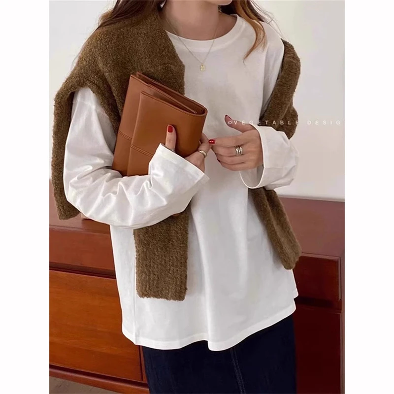 胖mm300斤春秋新款白色休闲宽松复古打底衫圆领T恤长袖内搭上衣女