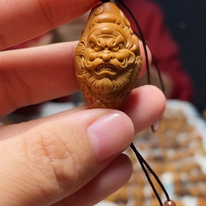 橄榄核吊坠橄榄球