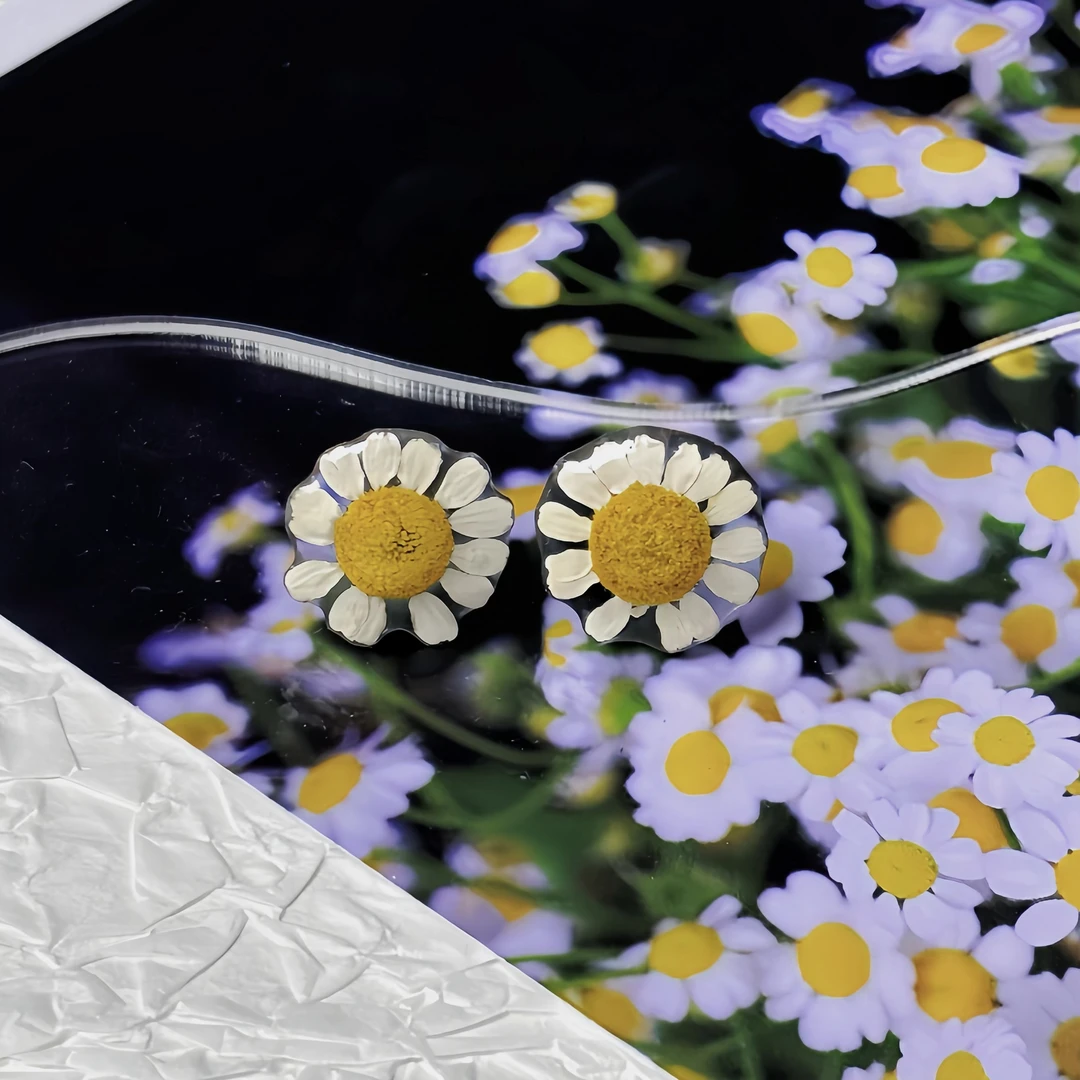 非金属树脂耳饰 【洋甘菊】原创手作天然花卉洋甘菊雏菊素耳钉清新