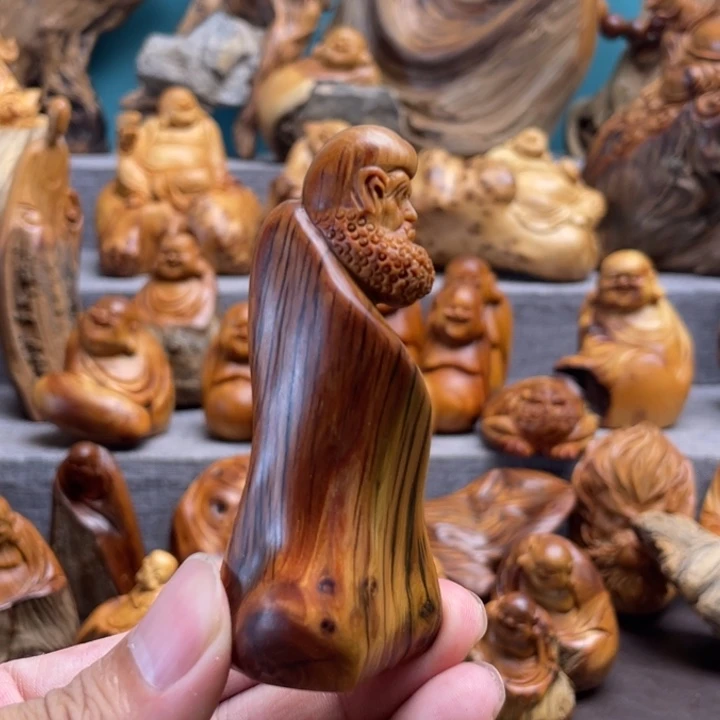 柏木（崖柏）崖柏根雕