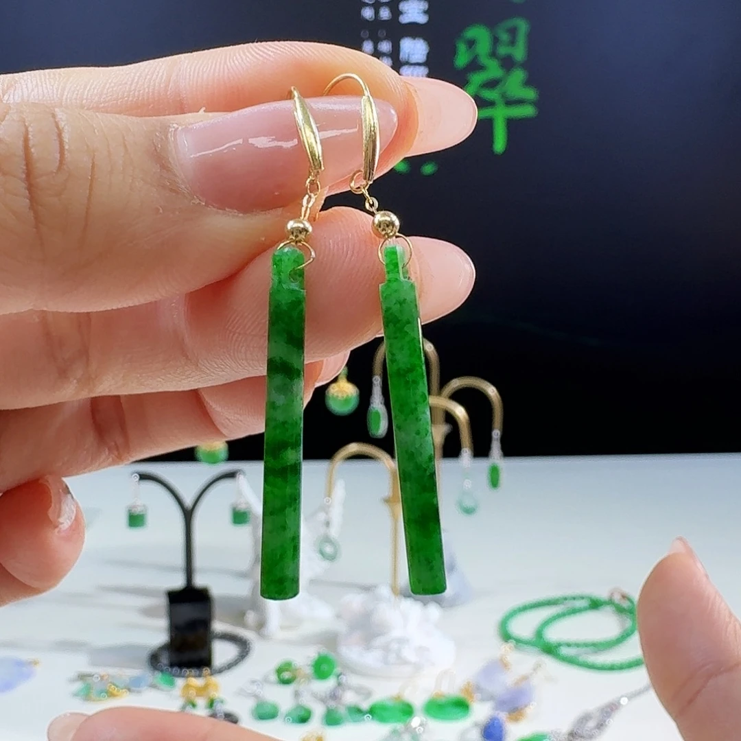 翡翠18K金镶嵌耳饰18 k镶嵌