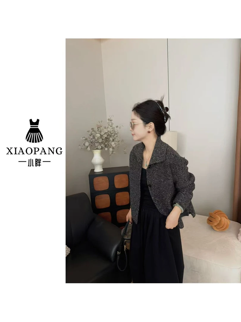 【小胖家】8027设计感翻领拉链毛衣