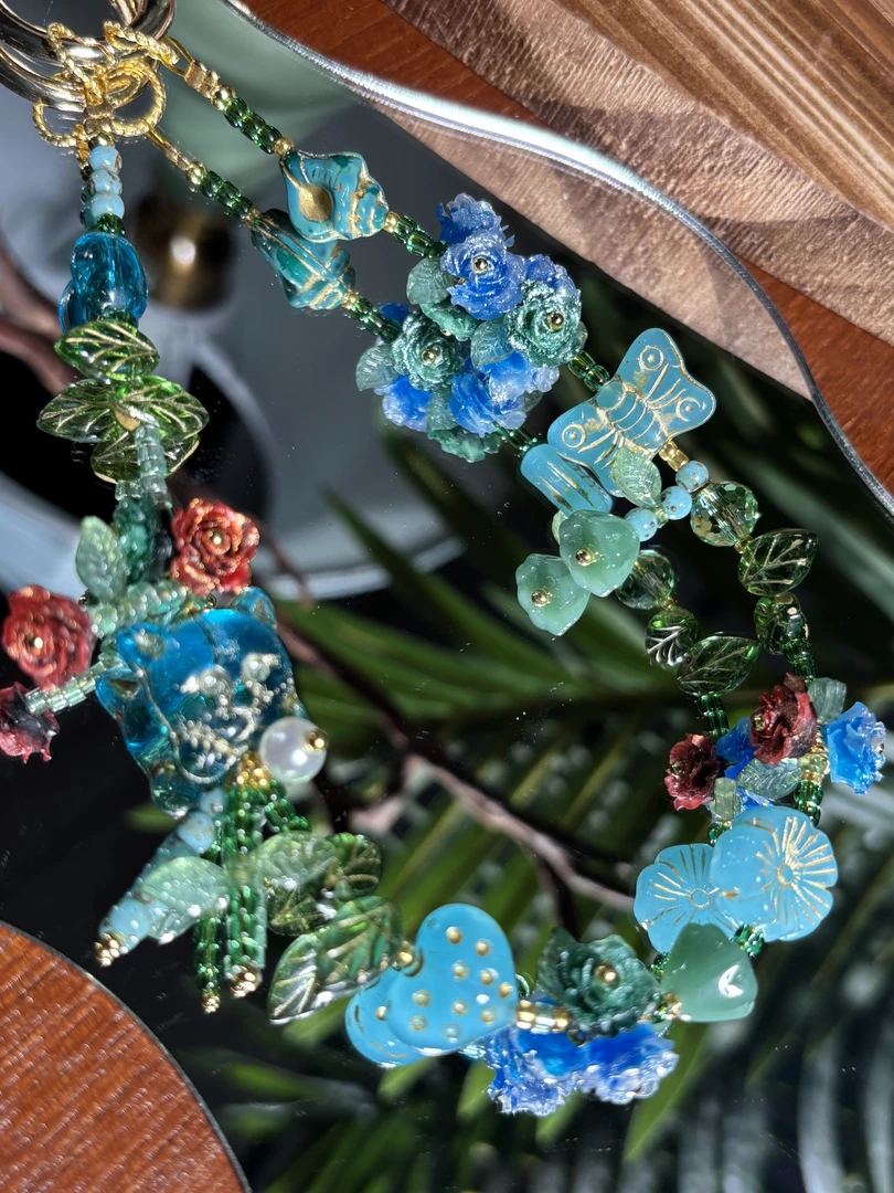 335编码梦幻蓝红玫瑰手机链手工手机钥匙链挂件饰品