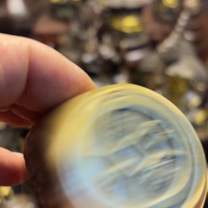 铜器摆件。   点击下单