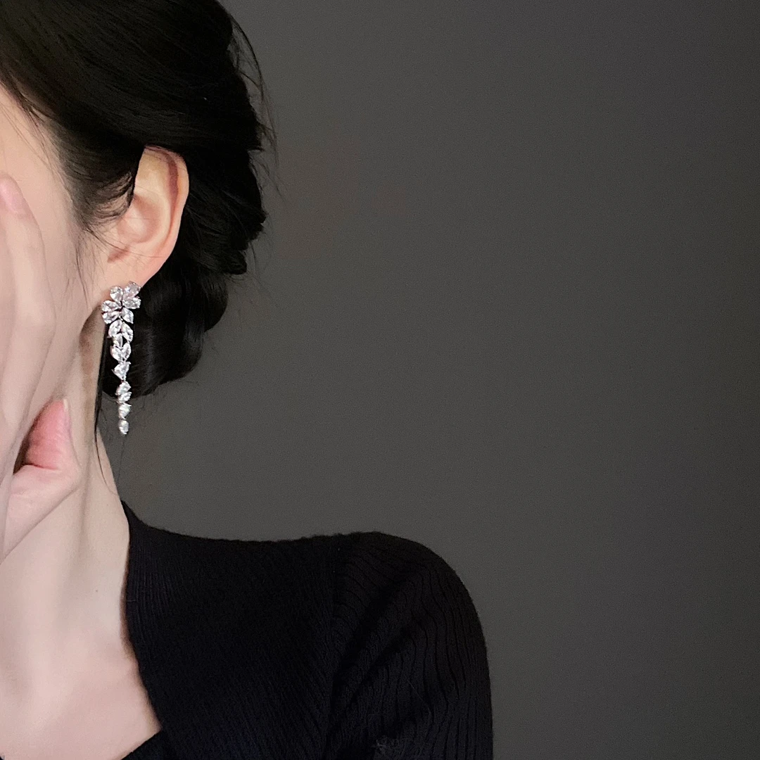 铜合金亚克力耳饰 「云边童话」重工长款耳夹气质耳钉女高级冷淡风