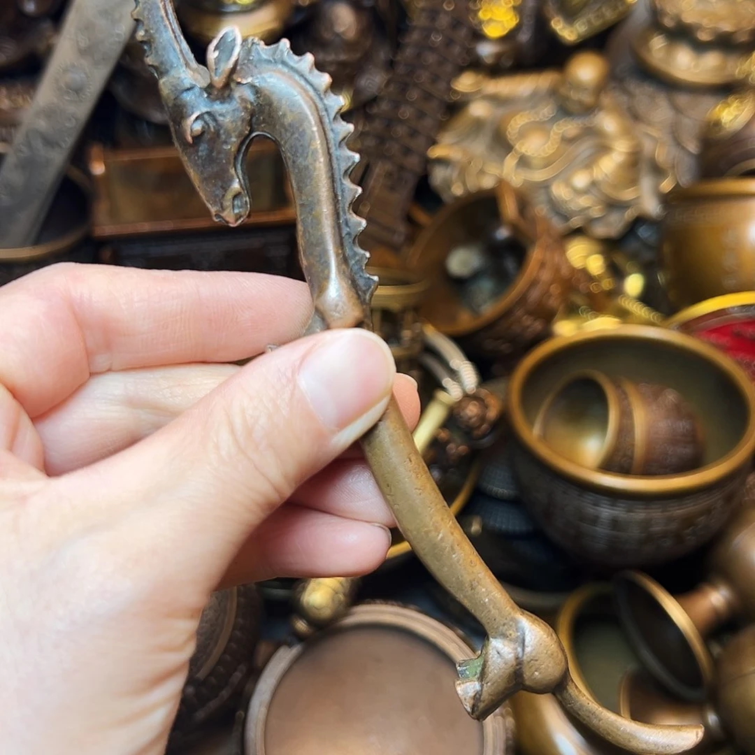 精美铜器工艺品等