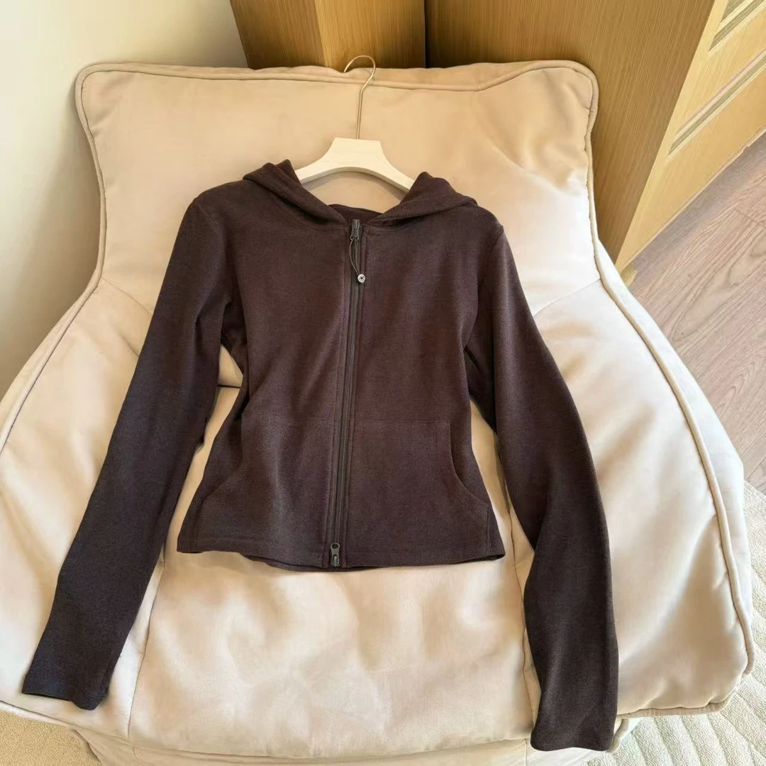 【豆子推荐】2906 冬季显瘦磨毛连帽上衣女款时尚修身保暖打底