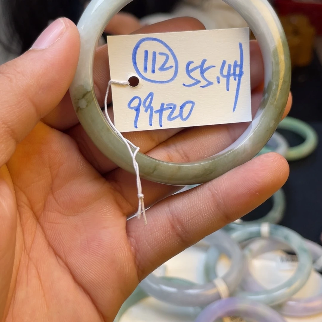 未镶嵌手镯翡翠112