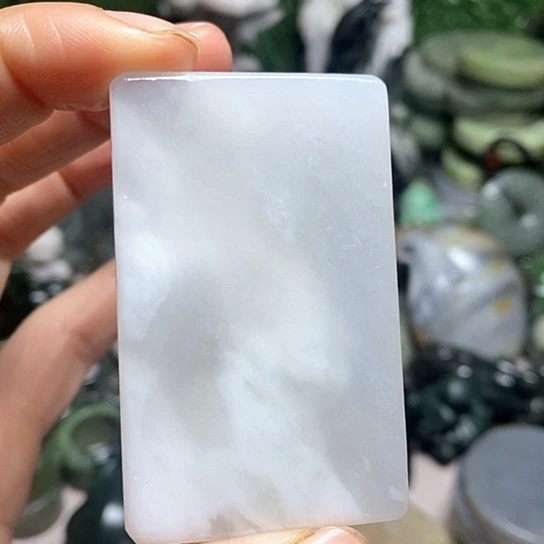 未镶嵌和田玉（糖玉）珠宝半成品