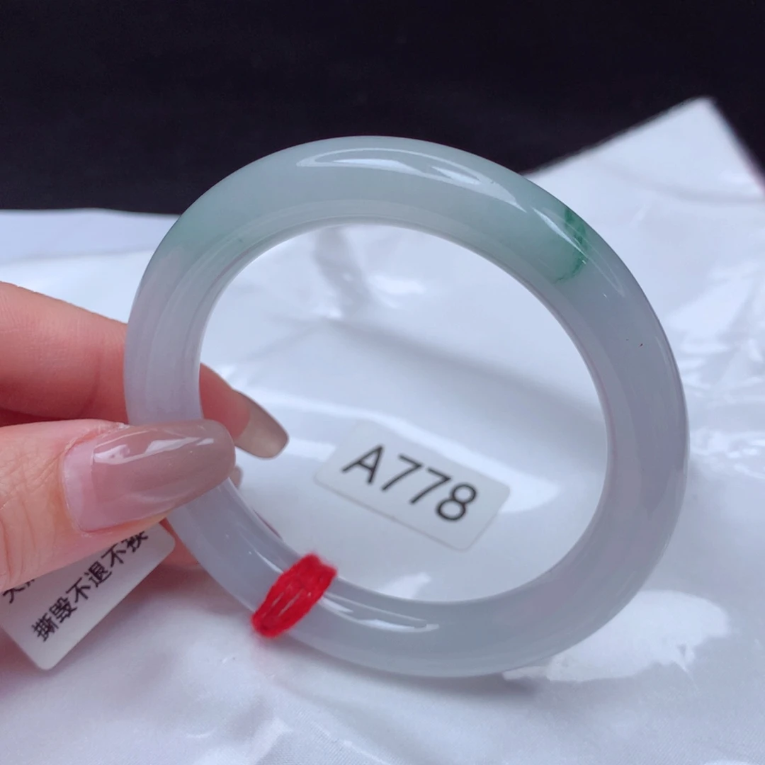 翡翠手镯未镶嵌手镯55