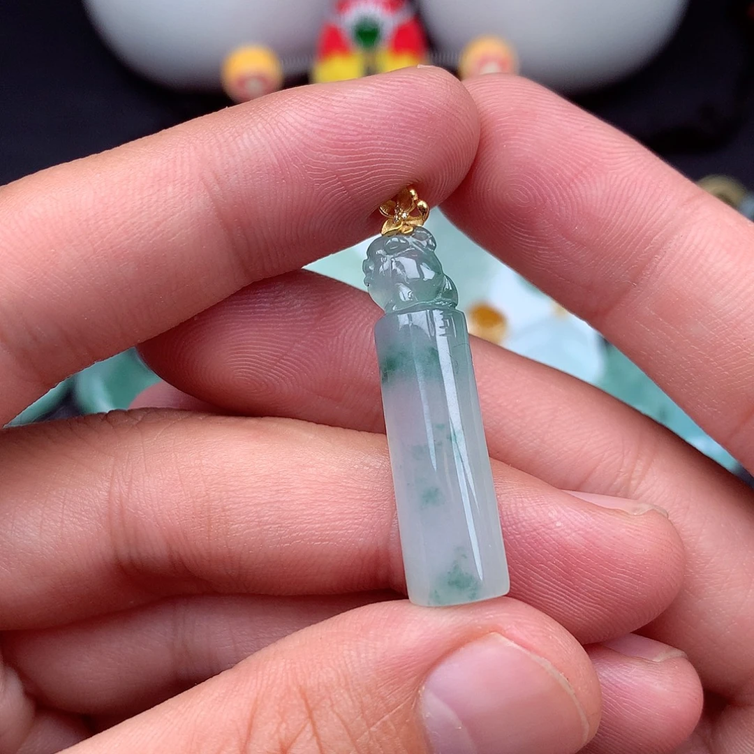 吊坠(不含链)18K金镶嵌翡翠