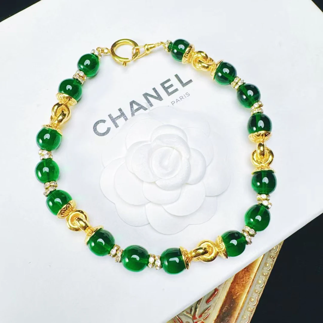 95新 Chanel/香奈儿 柚礼中古/香奈儿素金扭结绿琉璃项链le511005