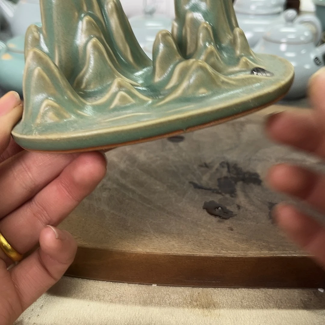 杯仿古老绿釉。。。。。微瑕