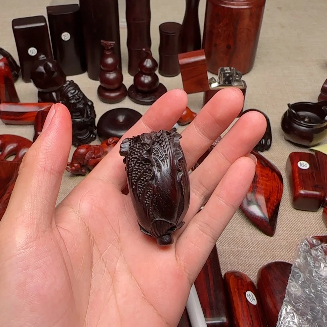 檀香紫檀（小叶紫檀）w