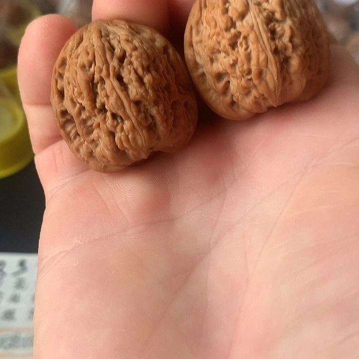 文玩核桃吊坠红玛瑙33