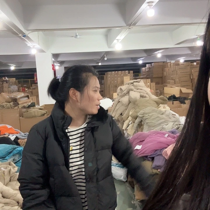 黑色鹿家8码有帽外套