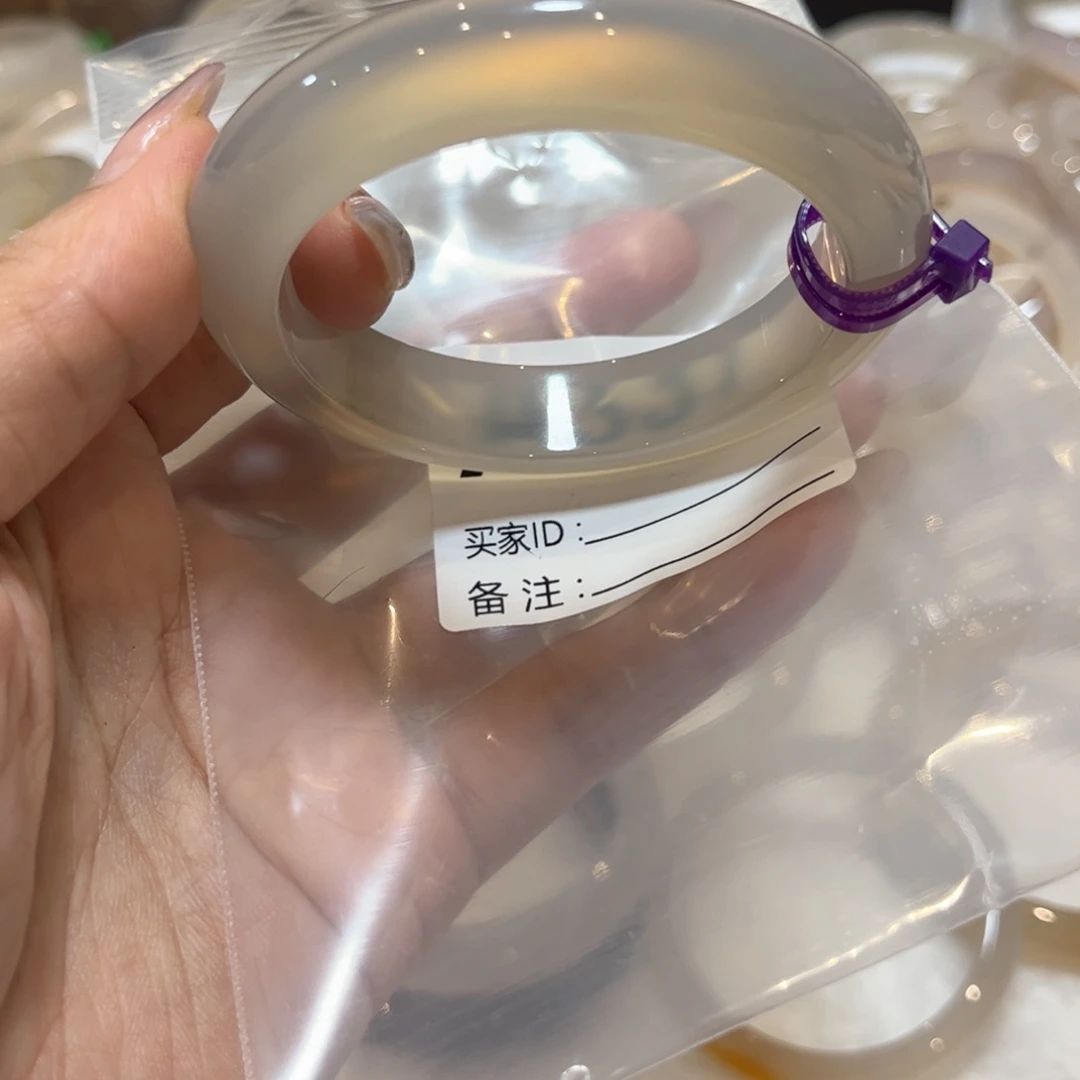 手镯玛瑙/玉髓未镶嵌狂****?337