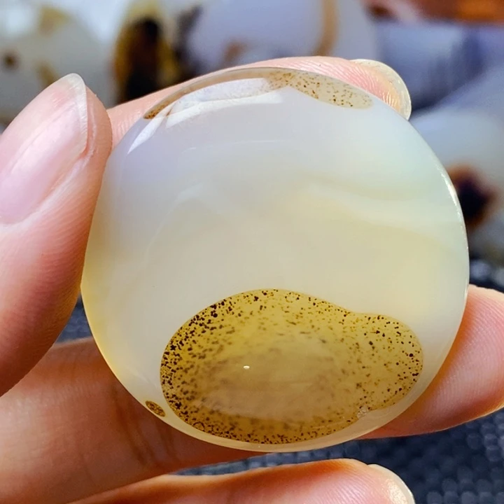 玛瑙/玉髓未镶嵌珠宝半成品