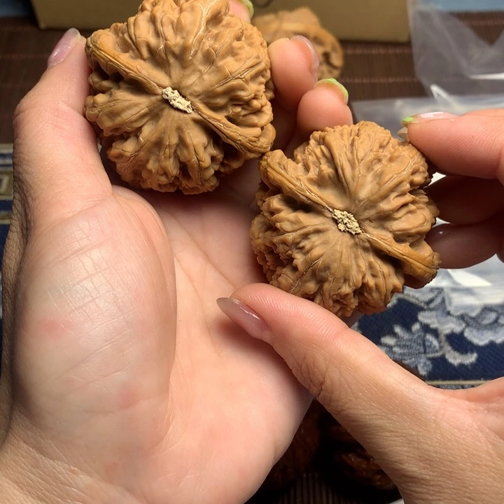 吊坠文玩核桃聊*聊粗筋